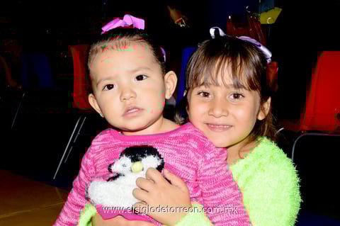 24122014 María y Bárbara Félix.