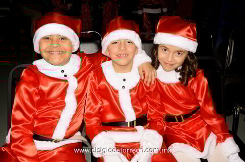 24122014 César Rivera, Iván Núñez y Daniela Hernández.