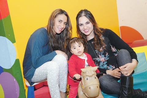 Nena, Daniela y Lore.