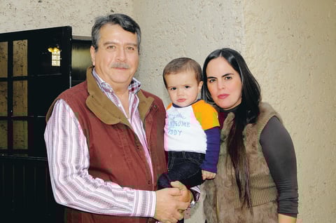 Alejandro, Ángel y Tere.