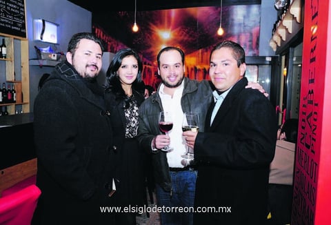 26122014 FELICES.  Luis Rubio, Marisa de León, Ana Issa, Cristina, Daniel y Nicolás.