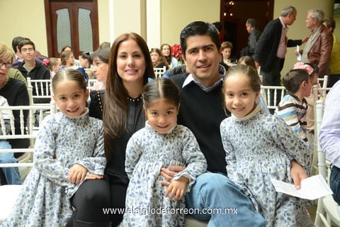 27122014 Gabriela, Marcelo, María, Roberta y Regina.