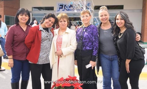 27122014 EN RECIENTE EVENTO.  Lupita, Ethel, Alicia, Patricia, Carola y Libier.