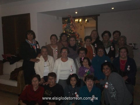 25122014 COMIDA NAVIDEñA.  Discípulas de María de la Iglesia Jesús de Nazareth.