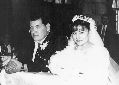 28122014 JosÃ© Javier GÃ³mez Acosta y Srita. Nely Armijo GonzÃ¡lez, en su boda en la Iglesia de Guadalupe el 18 de diciembre de 1999; actualmente, festejan sus bodas de cristal.