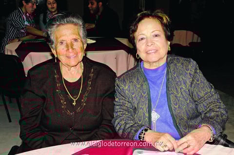 28122014 Graciela Ortiz y Zoyla de la Torre.