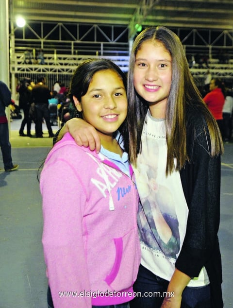 28122014 Karla y Mariana.