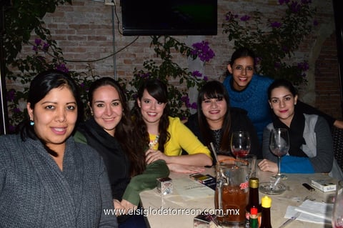 30122014 Sarahí, Dany, Angie, Karen, Paty y Marisol.