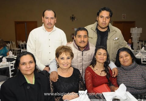 03012015 José, Refugio, Raúl, Alejandra, Nidia, Lucy y María Elena.