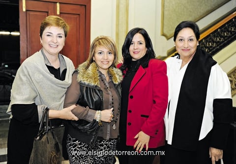 04012015 Ana, Marilú, Lila y Lucy.