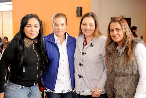 06012015 Imelda, Érika, Caro y Zara.