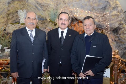 07012015 Santiago, Ezequiel y Reyes.
