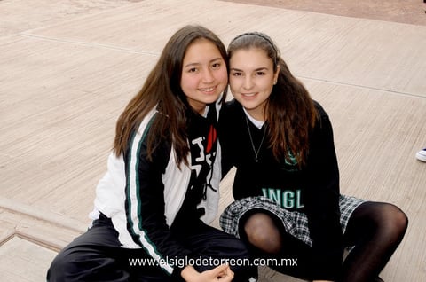 09012015 Monse y Fer.