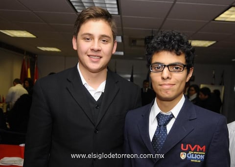 10012015 Hiram y Daniel.