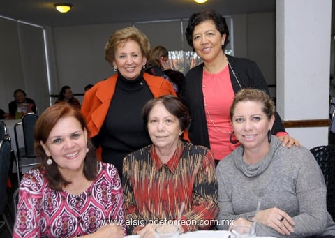11012015 Pilar, Lupita, Mayoya, María, Cristina y Cristy.