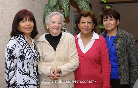 11012015 Chepis, Beba, Adela y Alejandra.