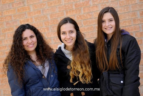 15012015 Carmen, Soraya y Valeria.
