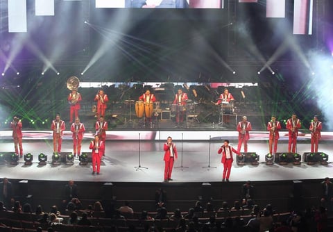 La Arrolladora Banda El Limón logró nuevamente llenar el Auditorio Nacional.