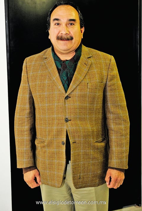 18012015 Dr. Luis Salvador Verano Moreno.- Érick Sotomayor Fotografía