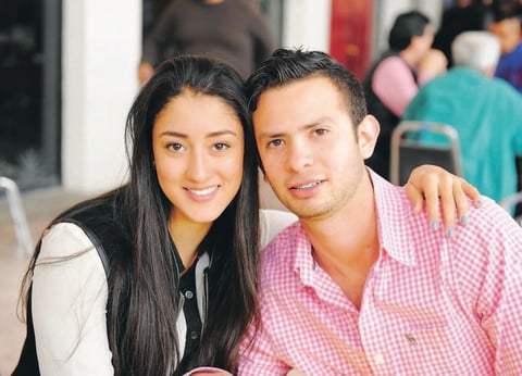 23012015 Tiffany, Rudy, Lisa y Rudy Jr. Paty Cano y JosÃ© Sotomayor. Eduardo, Juan Pablo, Luis y Luis Felipe. Tarde de  fiesta brava Disfrutan gran corrida de toros Daniel, Abraham y Ricardo. Chantal y MartÃ­n.