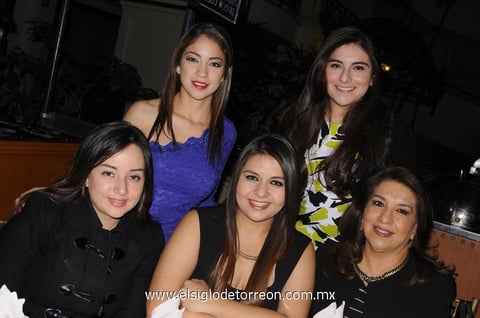 23012015 Gaby Atayde, Fernanda Fouilloux, Cecilia Ibarra, Marcela Rocha y María José Fouilloux.