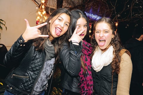 23012015 Con sus amigas. Sorpresa para 
 Ana Cris Pasan divertida velada SofÃ­a, MÃ³nica y Laura. Gina y Ana Cris. Paulina, Mariana y MarÃ­a Elisa.