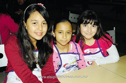 25012015 Marcela, Elisa y Frida.