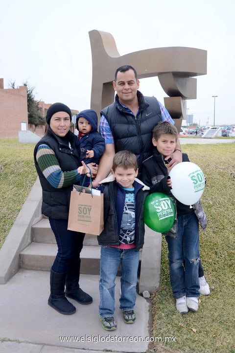 27012015 Familia Corrales Velasco.