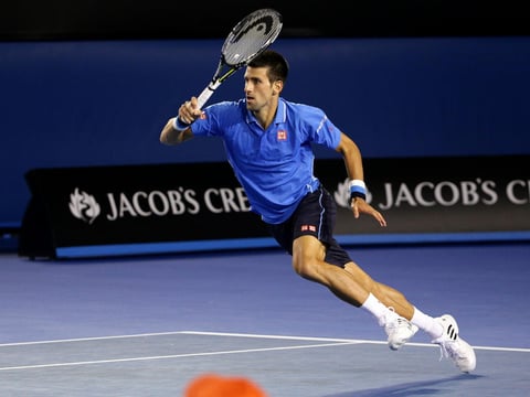 Djokovic sufría en el arranque del partido.
