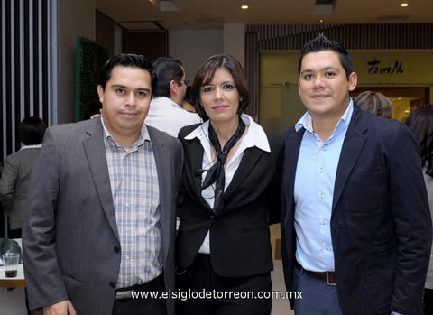 31012015 Diana y Paty.