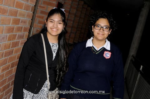 04022015 Andrea Cilia y Ana Paula Rea.
