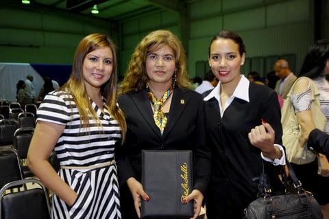 Viviana, Silvia y Alejandra.