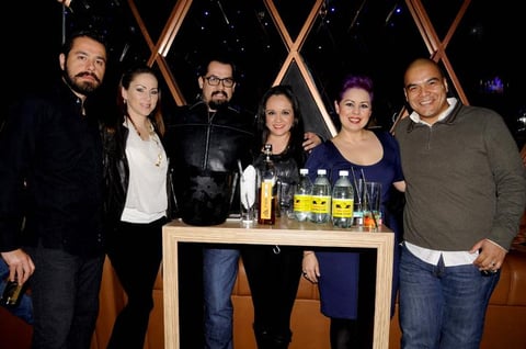 Yair Rodríguez, Maribel González, Servando Martínez, Heidy Ruiz, Susana Barrera y Felipe Perales.