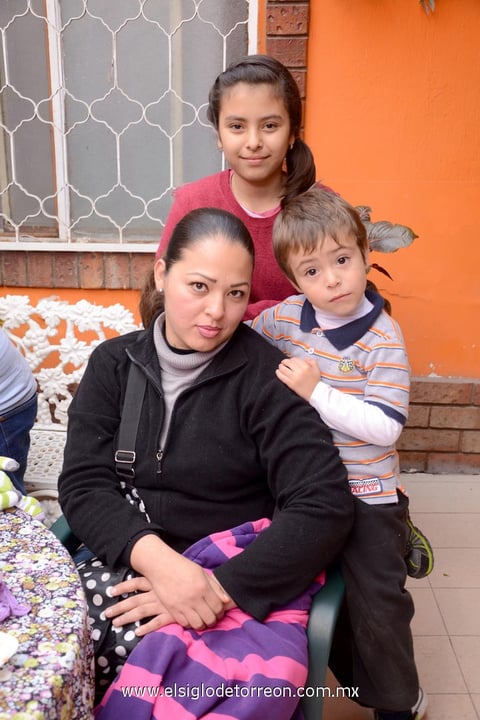 07022015 Lupita, Mariángel y Enrique.