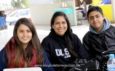11022015 Ana y Crisia.