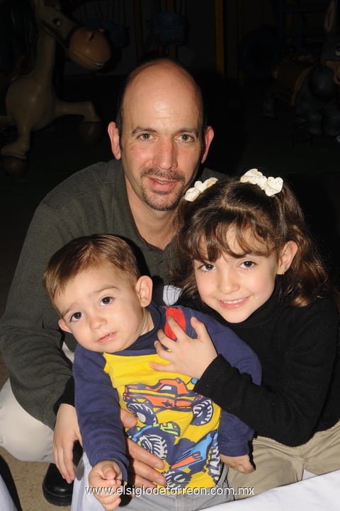 18022015 Adrián, Melisa y Daniel.