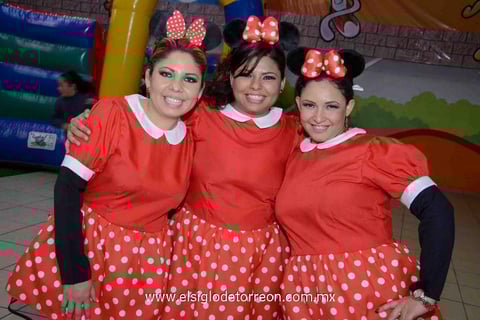 27022015 Lupita, Sara y Elena.