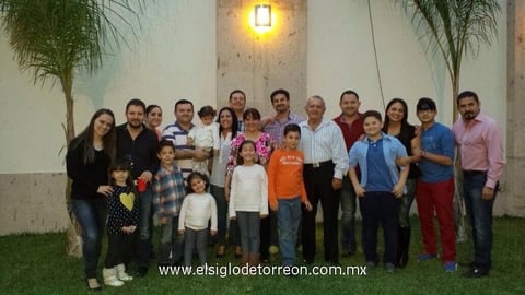 01032015 AMENA REUNIóN.  Integrantes de la Familia Fernández.