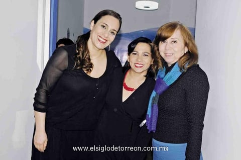 02032015 Itzel, Brenda y Aleyda.