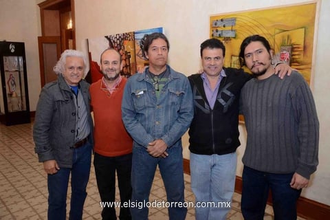 03032015 EN UNA EXPOSICIóN.  Freddy, Sergio, Henry, Enrique y Evelio.