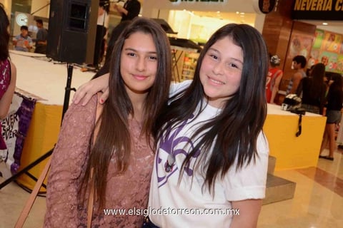 04032015 Marifer y Valeria.