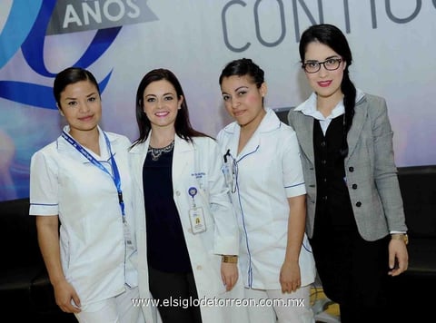 04032015 EN FERIA DEPORTIVA.  Lorena, Cecilia, Margarita y Martha.