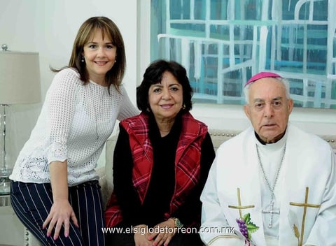 04032015 Ivonne y Paty.
