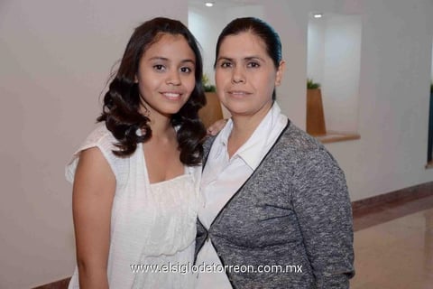 05032015 Fernanda y Guadalupe.