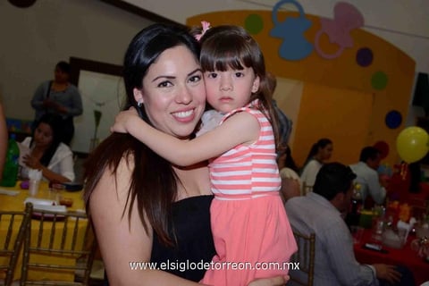 06032015 Sarahí y Mía.