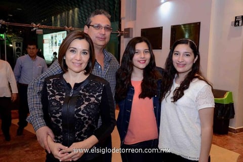 06032015 Norma, Manuel, Mariana y Ana Lucía.