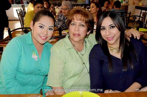 07032015 Claudia, Carolina y Mónica.