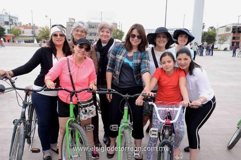 08032015 Adriana, Luz Celia, Brenda, Adriana, Sandra, Tere, Silvia, Silvana y Lily.