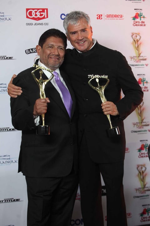 Mi Corazón Es Tuyo, producción de Juan Osorio se impuso a La Malquerida, La Gata, Lo Que La Vida Me Robó, Yo No Creo En Los Hombres, Qué Pobres Tan Ricos y El Color de la Pasión por el premio de Mejor Telenovela.