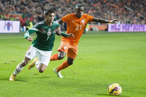'Tecatito' Corona recibe otra oportunidad por su gran paso goleador con el Twente.